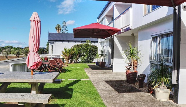 Al Louise Accommodation