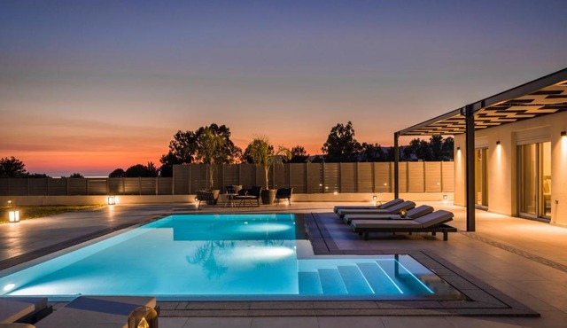 AL MARE VILLAS