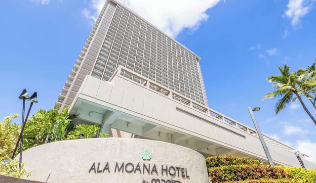 Ala Moana Studio 804 Deluxe Mountain View Suite