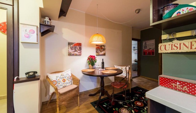 Alba House