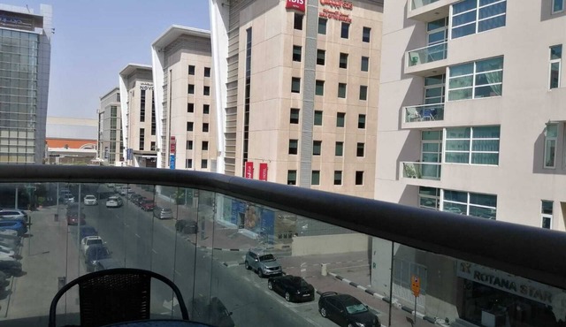 AlBarsha 1 Hostel By PHM
