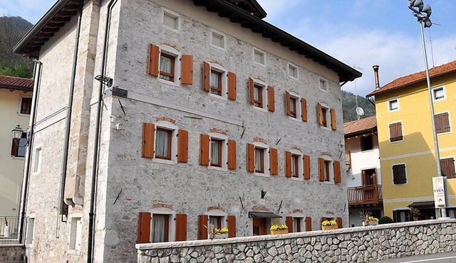 Albergo Diffuso - Cjasa Fantin by Interhome