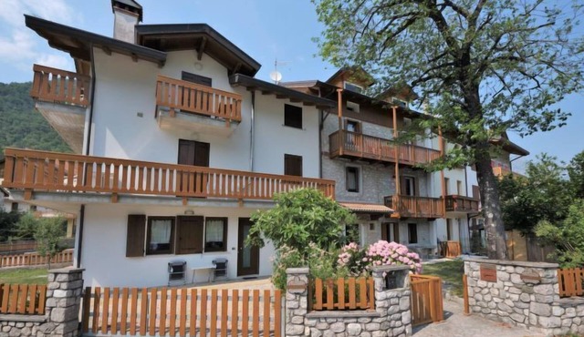 Albergo Diffuso - Cjasa de Pagnocca by Interhome