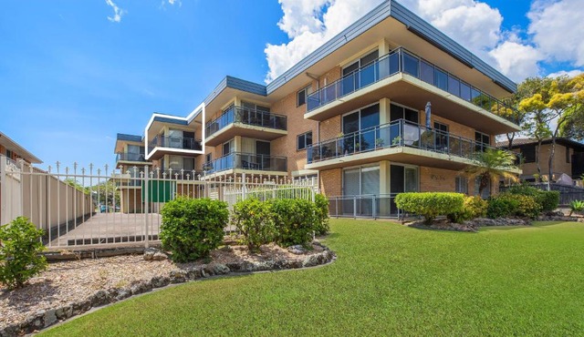 Albert Court 9