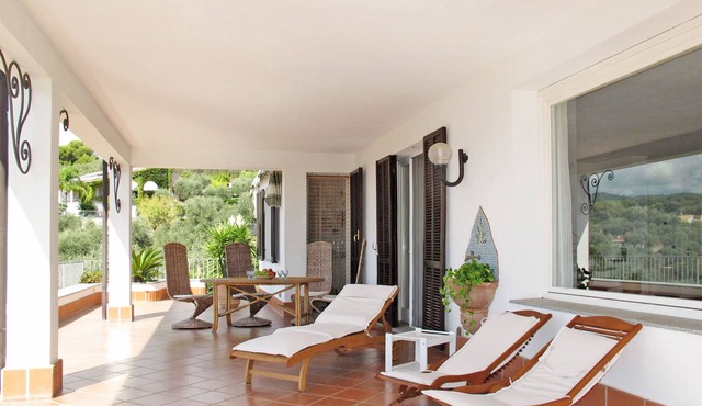 Alberto A by Interhome