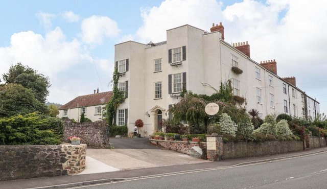 Alcombe House