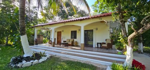 aldea isla sagrada