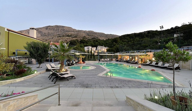 Alexander Mountain Resort