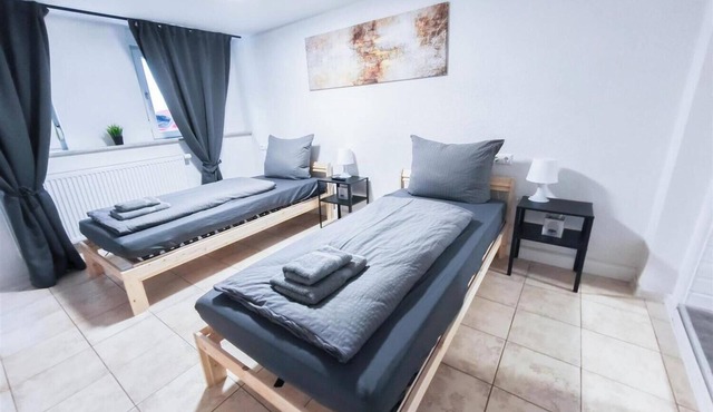 ALFA Apartment Ludwigsburg 2 beds WLAN kitchen bathroom
