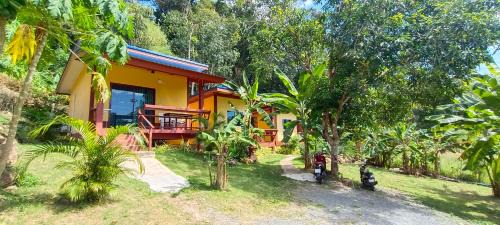 Alisa Bungalows