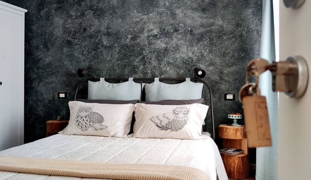 Allegra Soave Room