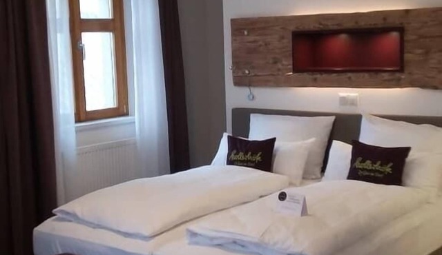 Allergy-friendly apartment for two people l Towels and WLAN included.