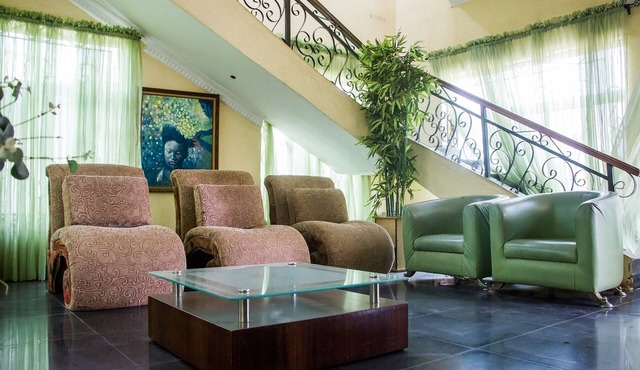 Allonze Hotel