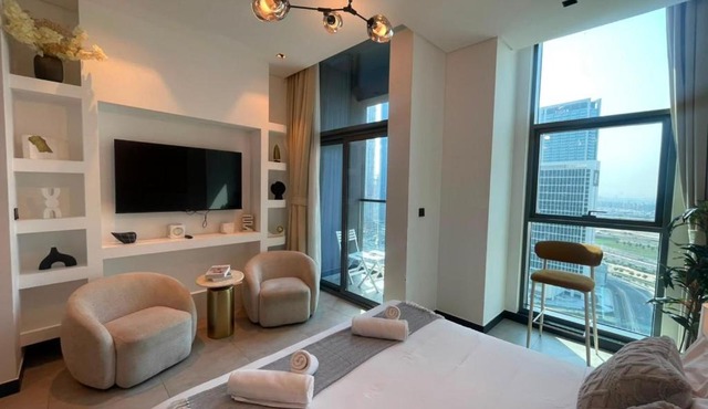 Allsopp & Allsopp - Studio Apartment in 15 Northside Tower 1, Business bay