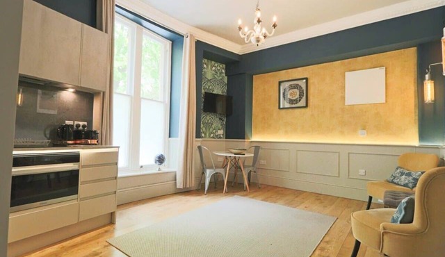 Alma Studios - Apartment 3 - Hopewell