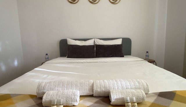 Almada Central Apartment