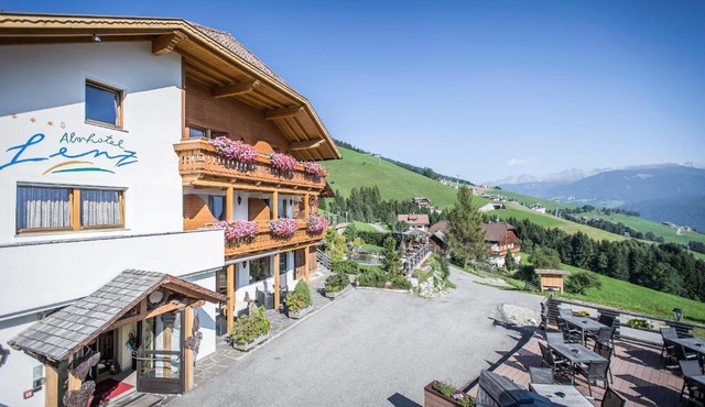 Almhotel Lenz