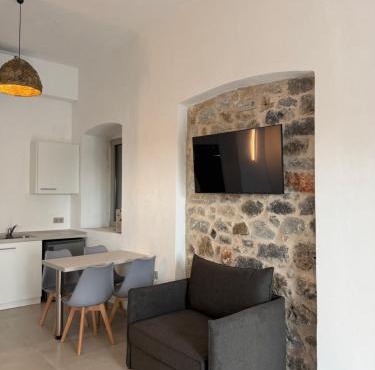 Almyra Suites