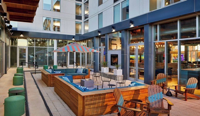 Aloft by Marriott Dulles Airport North