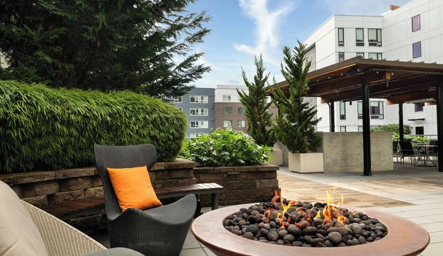 Aloft by Marriott Seattle Redmond