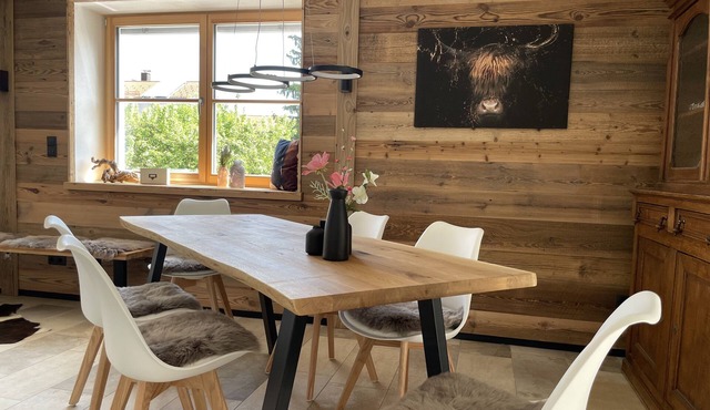 Alpenchic vacation apartment for up to 6 people