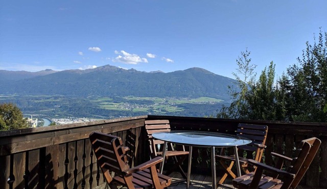 Alpendohle Apartments "albin Egger Lienz"