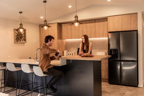 Alpine | BBQ & Fireplace | Table Tennis - HS68319