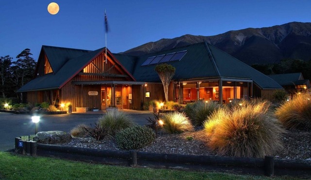 Alpine Lodge