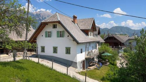 Alpine Retreat - Lake Bled