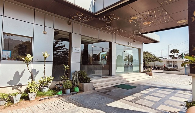 Alps Residency-A Bergamont Hotel