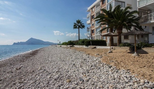 Altea Beach Front 'Oden 5' < 4 persons