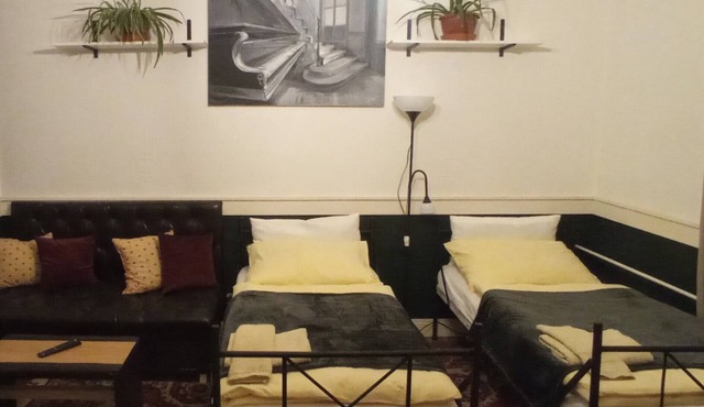 Alteshaus - near the center of the village Abertamy/UNESCO region. Pet-Friendly!