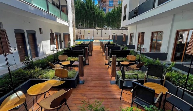 Altuncu Premium Termal Hotel