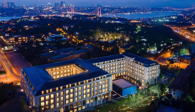 Altunizade Suites Istanbul, Curio Collection by Hilton