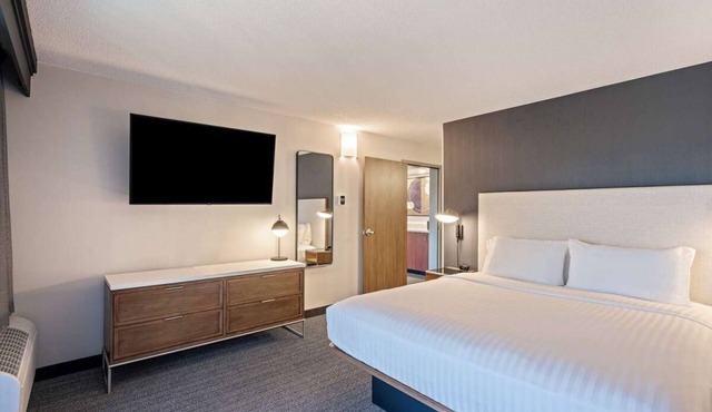 Always a Great Idea To Unwind! Near Calypso Cabanas and Fox Creek Park