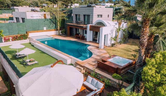 Alya Sierra Bodrum