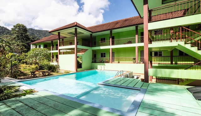 Alysia Spring Resort