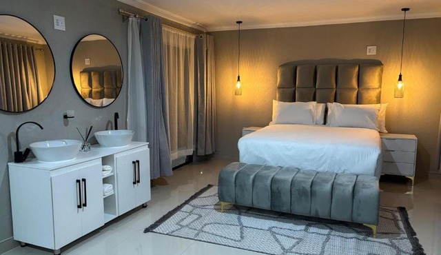 Amahle Guesthouse Bush