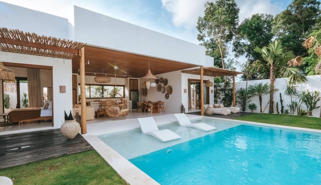 Amaka Villas