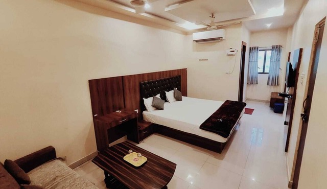 Aman Hotel