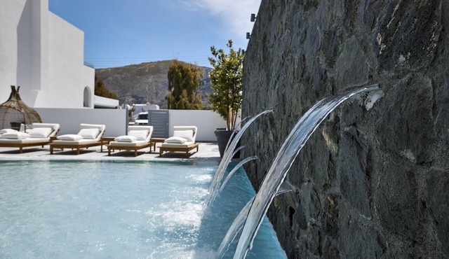 Amara Suites Santorini