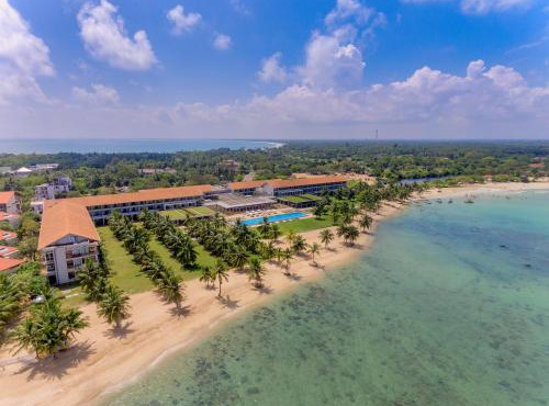 Amaya Beach Passikudah