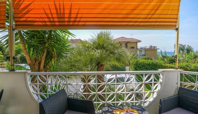 Amazing apartment in Santo Stefano al Mare