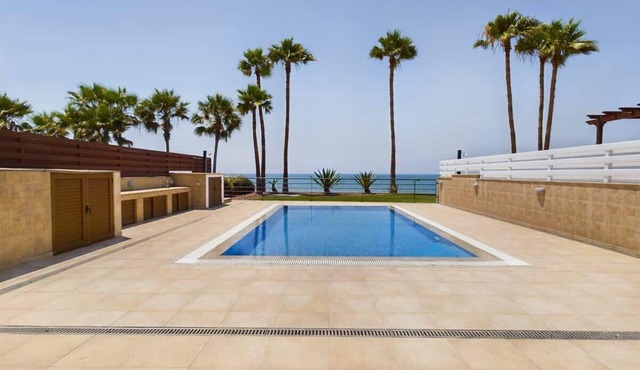 Amazing Beach Front House!