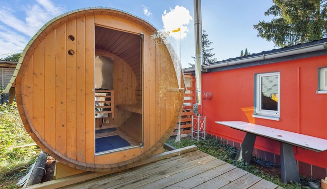 Amazing home in Zeulenroda-Triebes with sauna