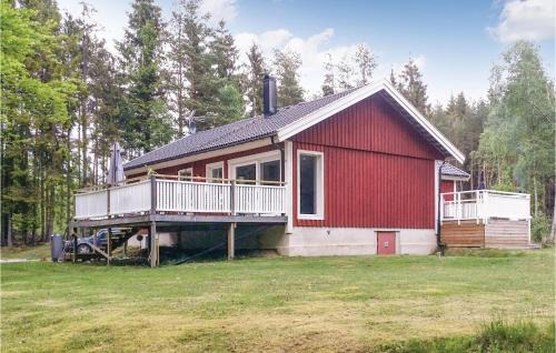 Amazing Home In Annerstad With Sauna