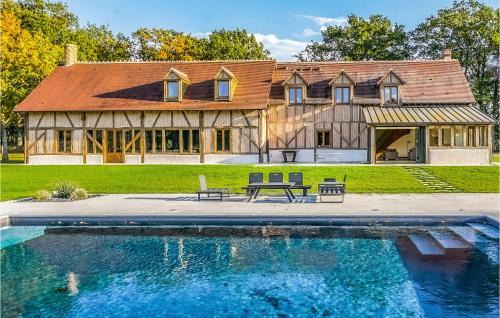 Amazing Home In Blancafort