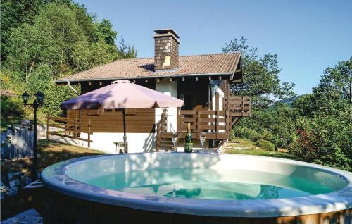 Amazing Home In Basse-Sur-Le-Rupt With Sauna