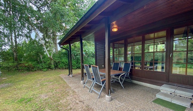 Amazing home in Löderup with kitchen