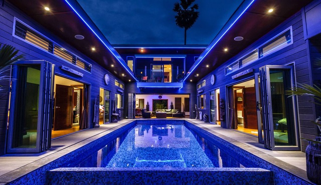 Amazing Tropical ocean view pool Villa with free new car with insurance